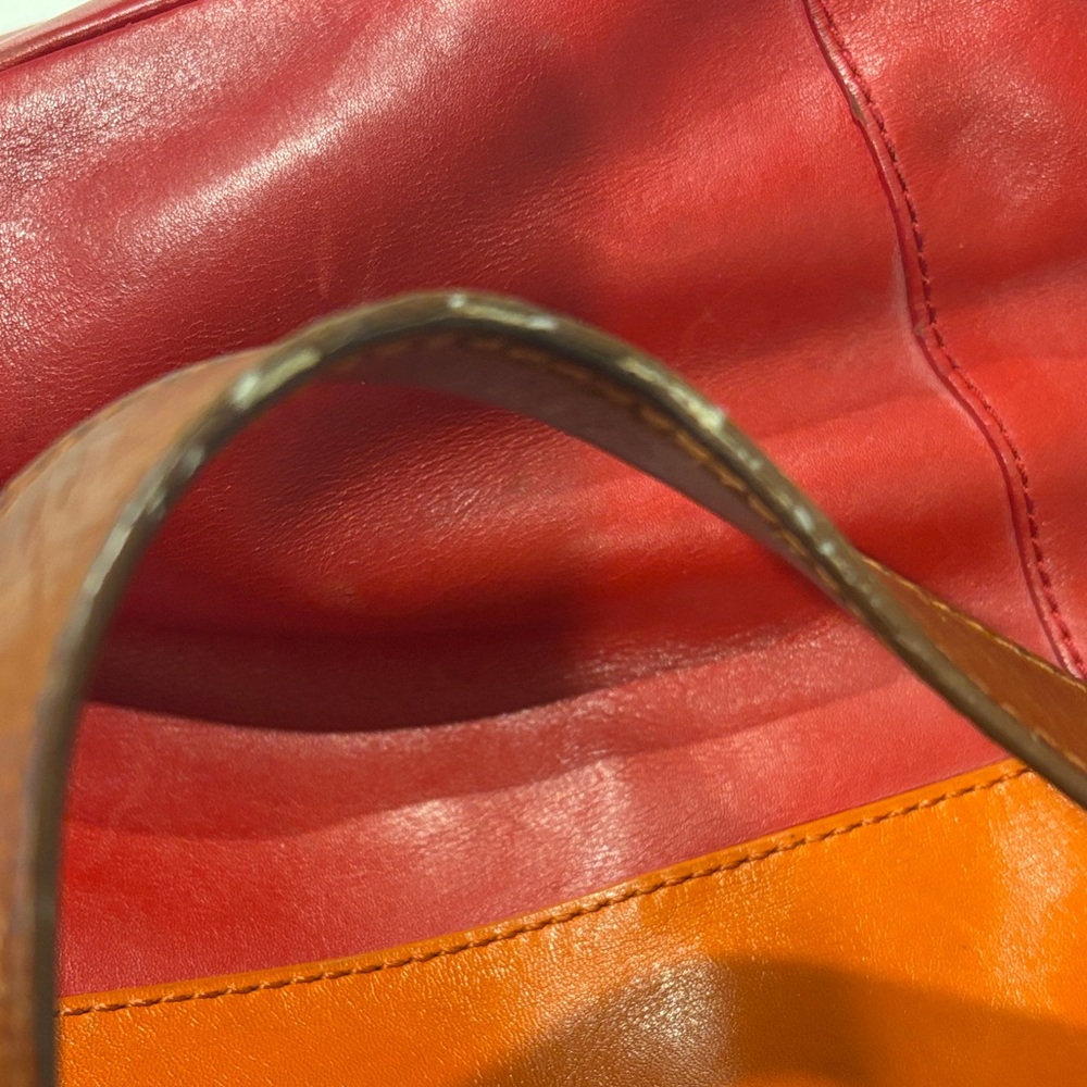 Kate Spade Two-Tone Red and Orange leather Tote some wear see pics . Gorgerous - Picture 11 of 11